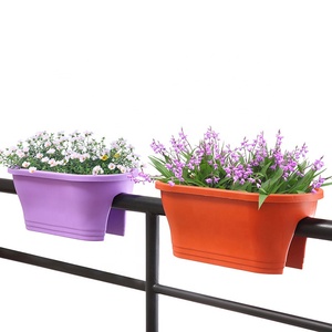 Jardinières modernes pour balustrades de balcon, suspendues en plastique pour l'extérieur, pour cultiver vos propres fleurs et légumes, jardinière à rail divisé pour jardin domestique - Product Image 3