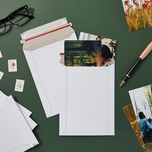 550gsm 100 Gói Tùy Chỉnh Tự Con Dấu Dính Cứng Nhắc Hình Ảnh Thẻ Kinh Doanh Phẳng Bưu Phẩm Dày Ở Các Tông Vận Chuyển Phong Bì Bưu Phẩm - Product Image 5