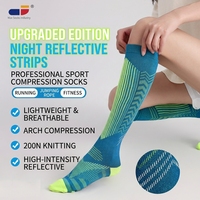 Chaussettes de compression réfléchissantes personnalisées pour la nuit, anti-fatigue, à pression dégradée, pour la course à pied, le cyclisme, le fitness en plein air