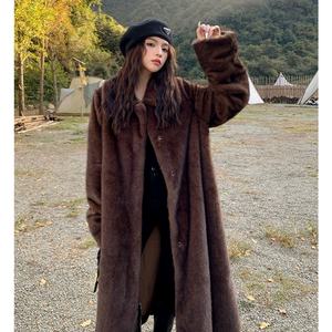 Женское пушистое пальто с V-образным вырезом - Product Image 3