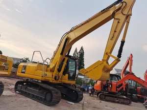 Excelente Excavadora Hidráulica Usada Komatsu PC200-7 Modelo 2022 de 20 Toneladas con Capacidad de Cucharón de 1.0m, Motor, Engranajes y Rodamientos, Venta desde Japón - Product Image 2