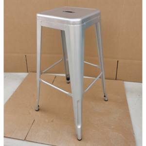 Taburetes y sillas de bar con estilo: Taburetes de Bar altos, perfectos para restaurantes y espacios al aire libre - Product Image 1