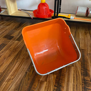 Nouveaux mangeoires pour animaux Condition Sow bac à nourriture en <span class=keywords><strong>plastique</strong></span> avec plaque d'acier épaissie équipement vétérinaire pour lit de porc et bac à porc - Product Image 2