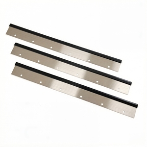 Lame de nettoyage 560*60*6 trous 69.010.180F pour encre <span class=keywords><strong>solvant</strong></span>, pièces de rechange pour machine d'impression offset Heidelberg GTO52 - Product Image 1