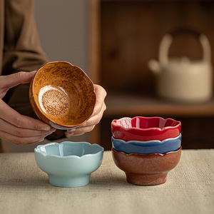 Plato de cerámica con forma de flor, plato pequeño de porcelana para aperitivos de fiesta y frutas secas - Product Image 4