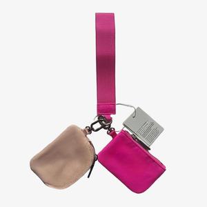 Monedero de Pulsera de Alta Calidad, Resistente al Agua, con Cierre, Ideal para Viajes, Disponible en Almacén en EE. UU. - Product Image 3