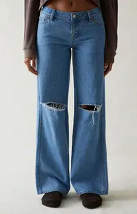 Passen Sie Vintage klassische Denim Damen Jeans mit weitem Bein zerrissen Baggy Flared Jeans trend ige Distressed Hole Ripped Knie Jeans Hose