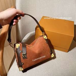 Женская Замшевая сумка - Product Image 1