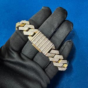 Pulsera Cubana Hip Hop Completamente Engastada con Diamantes Moissanite VVS de 18MM, Chapada en Oro sobre Plata de Ley 925, con Certificado GRA - Product Image 6