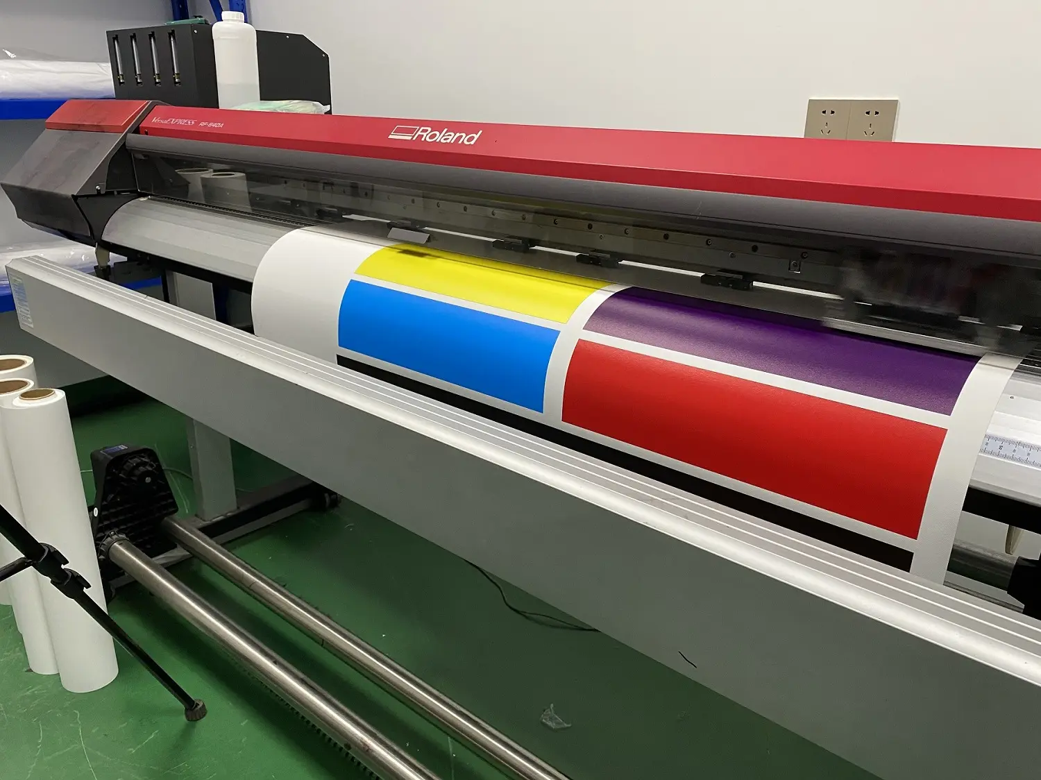 Rouleau de papiers d'impression photo à jet d'encre aqueux de qualité supérieure pour imprimante grand format