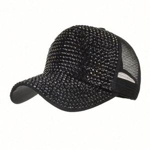 Casquette de baseball en maille pour femme avec patch en cristal et strass, style camionneur, vente en gros - Product Image 6