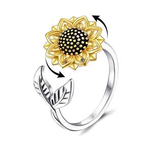 Bague anti-stress rotative pour femme, motif marguerite, jouet sensoriel pour filles et femmes, cadeau - Product Image 2