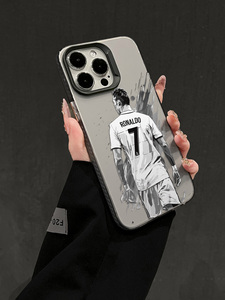 Funda para Teléfono con Diseño Deportivo de Estrella de Fútbol Número 7, Carcasa Mate Plateada Resistente a Impactos para iPhone 17/16/15/14/13/12 Pro Max - Product Image 4