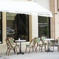 Meubles de restaurant en gros, tables et chaises de salle à manger d'extérieur, ensemble de style français, design antique, matériau en marbre, pour café et bar