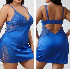 Chemise de nuit en satin et dentelle pour <span class=keywords><strong>femme</strong></span> <span class=keywords><strong>grande</strong></span> <span class=keywords><strong>taille</strong></span>, col en V, fente latérale, avec soutien-gorge push-up intégré - Product Image 4