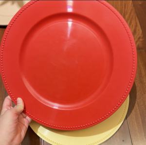 13 "haute qualité rouge diverses formes fêtes décoratives mariages chargeurs en plastique durables en relief Mehndi plaques décoration - Product Image 2