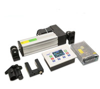 Nouveau système de guidage de rouleaux pour le contrôle des positions des bords avec capteur photoélectrique pour textiles et tissus non tissés