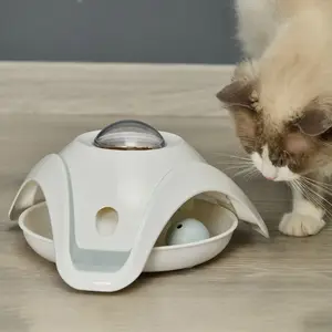 Mainan pemberi makan hewan peliharaan pintar UFO mainan kucing pemberi makan kucing otomatis puzzle iq untuk anjing dan kucing