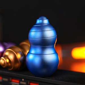 Juguete interactivo de descompresión transfronterizo de aleación de circonio Xuantian <span class=keywords><strong>Ding</strong></span> <span class=keywords><strong>Ding</strong></span> Gourd, giroscopio de dedo EDC - Product Image 4