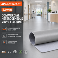 Revêtement de sol commercial écologique et durable en rouleau, antidérapant, insonorisant, résistant à l'usure, tapis en vinyle hétérogène pour hôpital