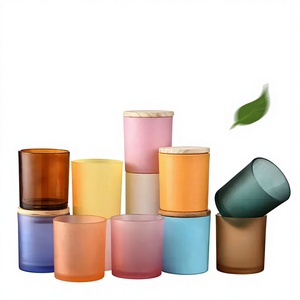 Individuell Bedruckter 10oz Farbiger Glas-Kerzenbecher in Rosa, Blau, Schwarz oder Weiß mit Holz- oder Metalldeckeln zur Kerzenherstellung - Product Image 5