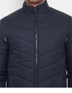 Vestes de créateur pour hommes fabriquées en Inde, idéales pour les voyages, les activités de plein air et le quotidien, disponibles à un prix raisonnable. - Product Image 2
