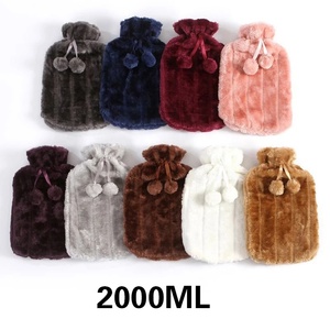 Sac à eau chaude étui de protection en peluche bouteille chaude couverture douce fausse fourrure sac à eau couverture amovible conservation de la chaleur fournitures d'hiver - Product Image 1