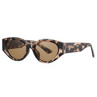 Vente en gros de lunettes de soleil unisexes carrées de haute qualité TR90 avec protection UV400, logo féminin, monture intégrale, style œil de chat, personnalisables