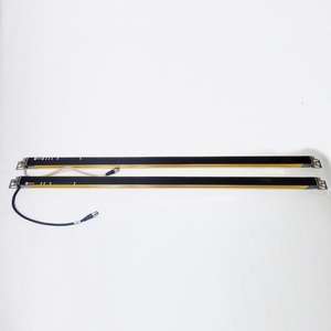 Plc GÜVENLİK IŞIK PERDESİ SETİ F3SJ-A0875P14-L VERİCİ F3SJ-A0875P14-D ALICI - Product Image 1