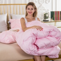 Hôtel de luxe et maison couette douce rose couette duvet de canard d'oie plissé couette