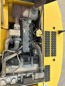 Excavatrice Komatsu PC200 d'occasion, modèle 2021, 2000 heures, bon état de fonctionnement, excavatrice sur chenilles à vendre - Product Image 4