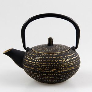 Set all'ingrosso fatto a mano <span class=keywords><strong>teiera</strong></span> In ghisa da 0.38 litri Retro Design <span class=keywords><strong>turco</strong></span> filtro In acciaio sostenibile In metallo <span class=keywords><strong>per</strong></span> la casa - Product Image 1