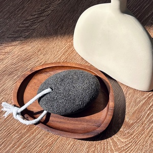 Piedra Pómez Volcánica para Pies, Removedor <span class=keywords><strong>de</strong></span> Callos Negro para Talones y Palmas, Herramienta <span class=keywords><strong>de</strong></span> Exfoliación para Pedicura, Piel Seca y Muerta - Product Image 3