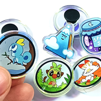 Kuien – Fournisseur de Breloques de Chaussures en Acrylique Personnalisées de Haute Qualité, Imprimées, Promotionnelles, Holographiques Arc-en-ciel, Thème Anime