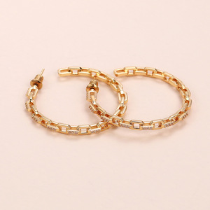 Orecchini a Catena a Forma di C Minimalisti per Donne, Stile Geometrico da Ufficio, Gioielli Versatili alla Moda - Product Image 4