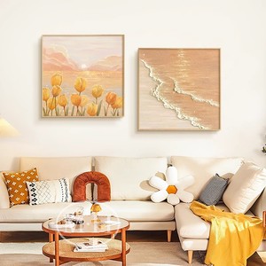 Cuadro en lienzo con marco, decoración minimalista de paisaje marino con tulipanes para sala de estar o restaurante - Product Image 2