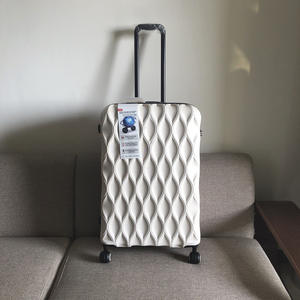 Valise Tumi Infinispin Modèle N101 Extensible avec Roues Pivotantes à 360 Degrés et Serrure, Unisexe, Voyage et Loisirs, Fermeture Éclair - Product Image 4