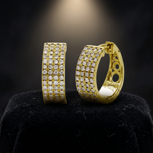 Pendientes de Aro Elegantes de Oro Amarillo de 14K con Baño de Rodio y Diamantes Naturales para Mujer, Corte Brillante, Delicados y Simétricos, para Bodas y Fiestas - Product Image 3