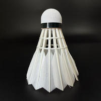Volant de badminton hybride en plumes de canard de classe 5, entièrement en plumes, sandwich 2 couches, liège écologique, haute stabilité, entraînement sportif en club, OEM