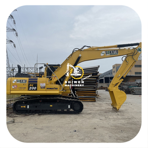 รถขุดตีนตะขาบ Komatsu PC200-8 มือสองนำเข้าจากญี่ปุ่น บุ้งกี๋ 1 เมตร เครื่องยนต์ 107 กิโลวัตต์ รุ่นปี 2023 พร้อมปั๊ม - Product Image 1