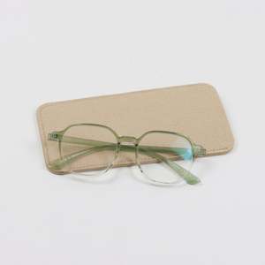 Pochette souple en feutre de polyester écologique pour lunettes et téléphones portables - Product Image 6