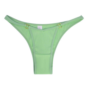 Tanga de algodón acanalado para mujer, de talle bajo, con decoración de anillo metálico en forma de corazón, bragas con espalda en T, ropa interior suave y elástica para uso diario OEM ODM - Product Image 1
