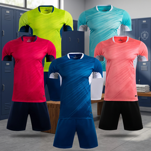 Camiseta Deportiva Personalizada 2026 de Secado Rápido, Manga Corta, Ropa Deportiva para Equipos, Diseño a Rayas, Venta al Por Mayor Directa de Fábrica - Product Image 2