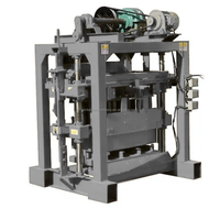 Machine à fabriquer des blocs emboîtables QT4-40, ligne de production manuelle de briques en ciment avec pompe et boîte de vitesses
