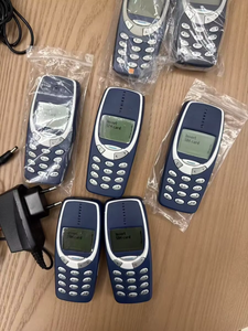 โทรศัพท์มือถือรุ่นคลาสสิค 3310 GMS รองรับ 2 ซิม ใช้งานได้พร้อมกัน หน้าจอขนาดใหญ่ 1.77 นิ้ว แบตเตอรี่ 2000mAh ใช้งานได้ยาวนาน - Product Image 6