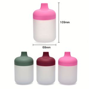 Tasse à bec en silicone de qualité alimentaire pour bébé avec couvercle et paille, facile à saisir, pour tout-petits, vaisselle pour repas d'enfants, écologique, logo personnalisé - Product Image 2
