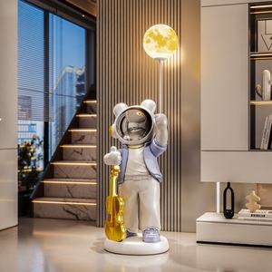 Sculpture d'astronaute ludique avec violon, haut-parleur intégré et lumière lunaire pour salon, chambre à coucher, décoration intérieure, artisanat en résine - Product Image 5