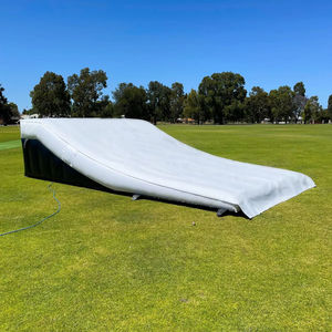Tapis d'airbag de saut en pente en PVC pour le tapis d'airbag de ski d'atterrissage de vélo de cascadeur avec le <span class=keywords><strong>château</strong></span> gonflable de garantie de 2 ans de ventilateur - Product Image 1