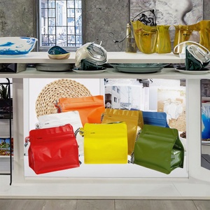 ถุงกาแฟพลาสติกเกรดอาหารแบบกำหนดเองได้ ใช้ซ้ำได้ มีซิปด้านข้าง ขนาด 250 กรัม 500 กรัม 1000 กรัม ดีไซน์ก้นแบน พร้อมพื้นผิวปั๊มร้อน - Product Image 2