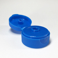 Capuchon à rabat pour flacons en plastique PP, surface mate, bleu côtelé, 28/400, anti-fuite, certifié ISO9001